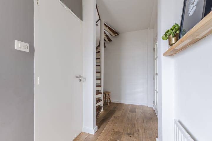 Foto 8 van De Klokkenmaker 42