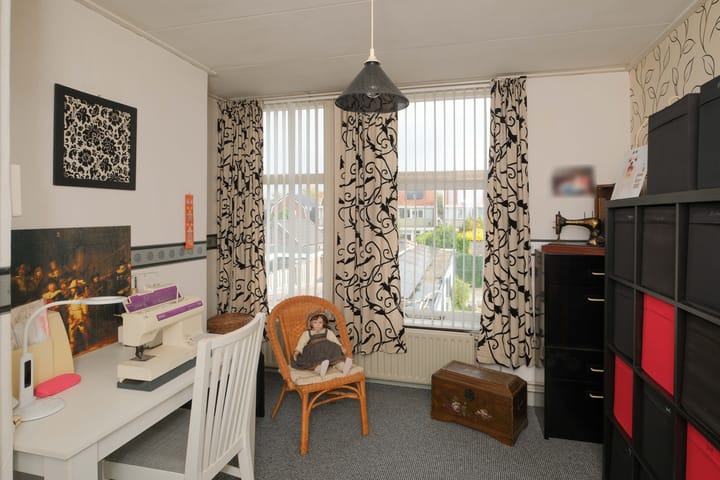 Foto 24 van Bornerbroeksestraat 128