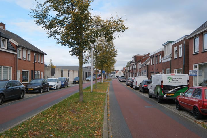 Foto 29 van Bornerbroeksestraat 128