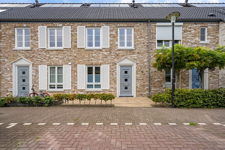 Photo 5 of Paardenbloemdreef 61