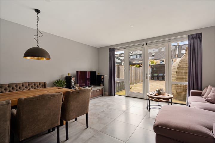 Photo 17 of Paardenbloemdreef 61