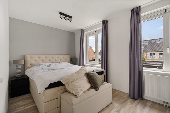 Photo 21 of Paardenbloemdreef 61