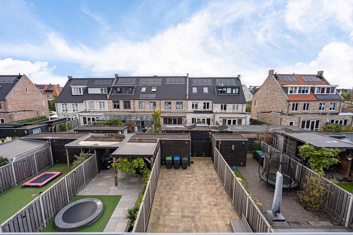 Photo 33 of Paardenbloemdreef 61