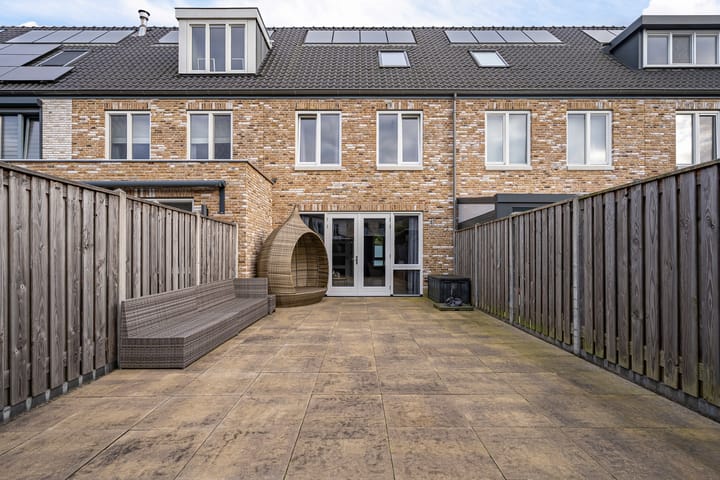 Photo 35 of Paardenbloemdreef 61