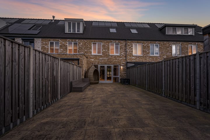 Photo 36 of Paardenbloemdreef 61