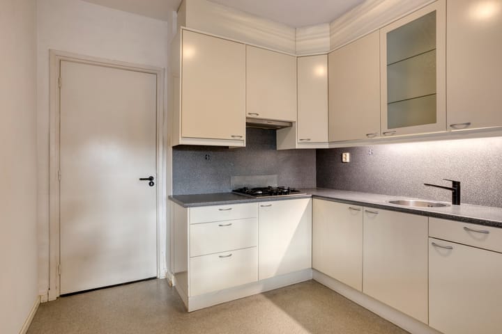 Foto 15 van Dorpstraat 105