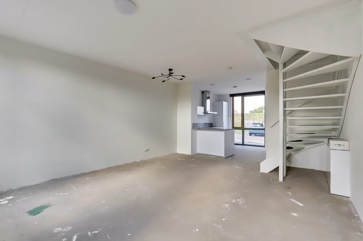 Photo 8 of Op de set 136