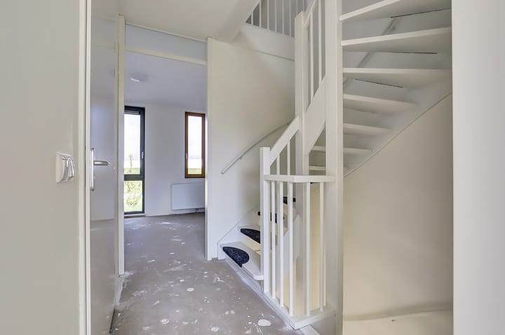 Photo 14 of Op de set 136