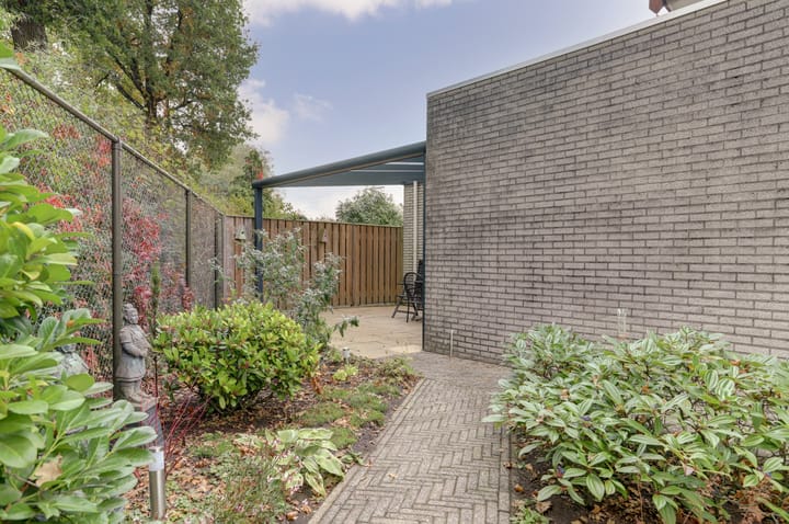 Foto 28 van Vliegheuvel 9