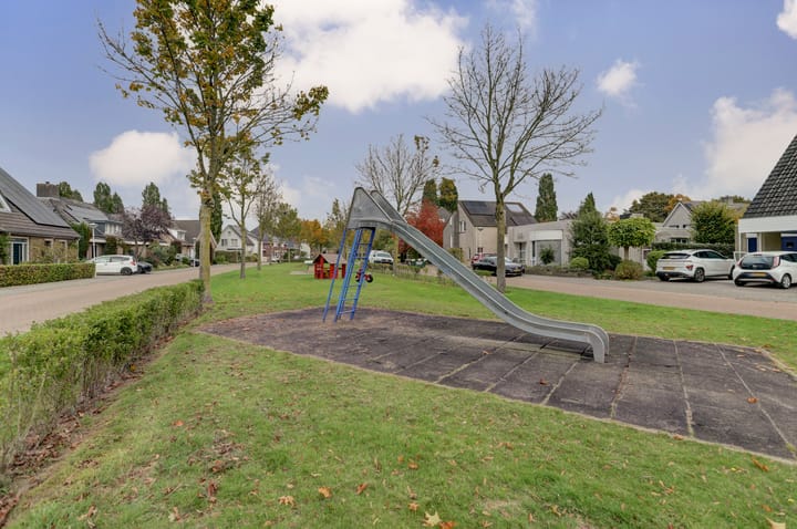 Foto 36 van Vliegheuvel 9