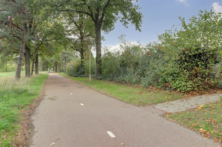 Foto 37 van Vliegheuvel 9