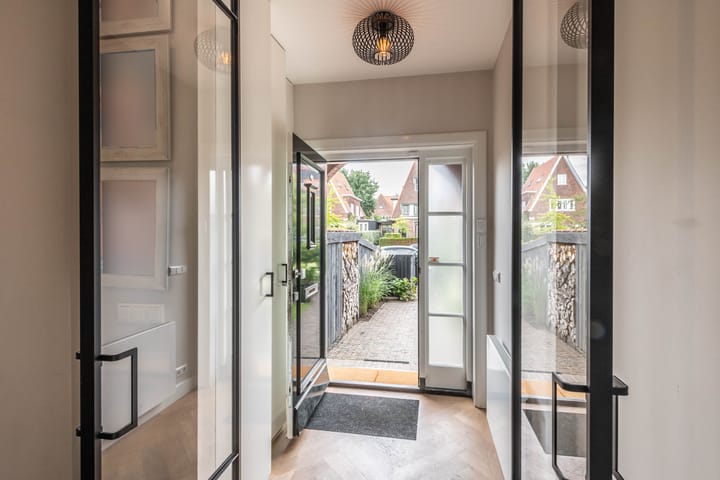 Foto 21 van Plantsoenlaan 9