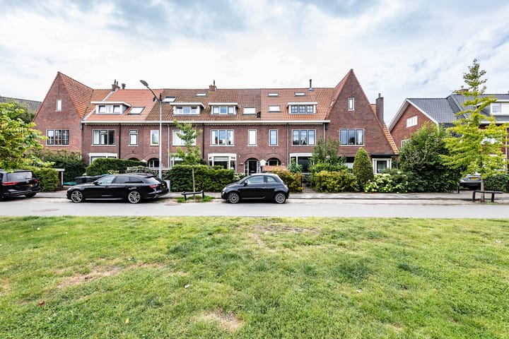 Foto 1 van Plantsoenlaan 9