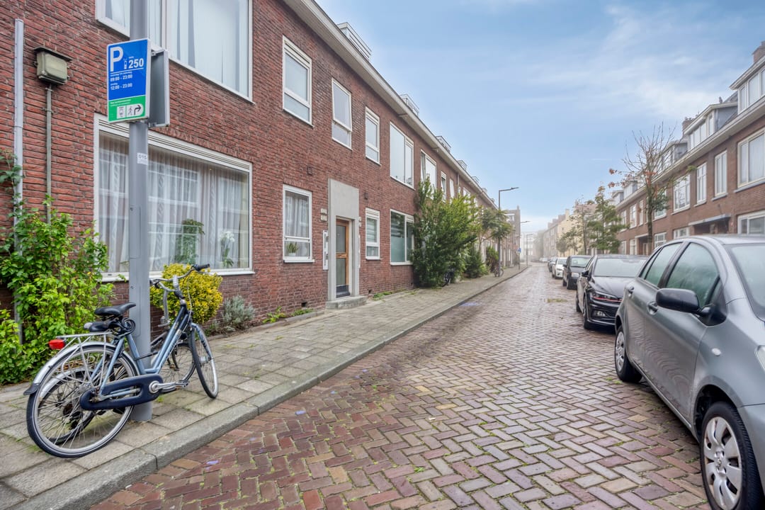 Foto 11 van Nieuwenhoornstraat 102-A