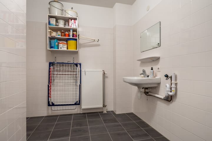 Photo 19 of Teakhout 100