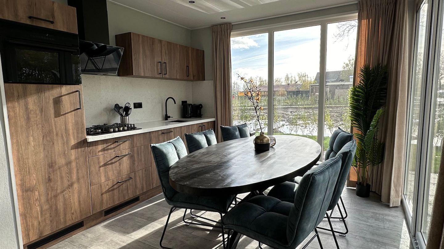 Foto 19 van Hogebrugweg 11-XL