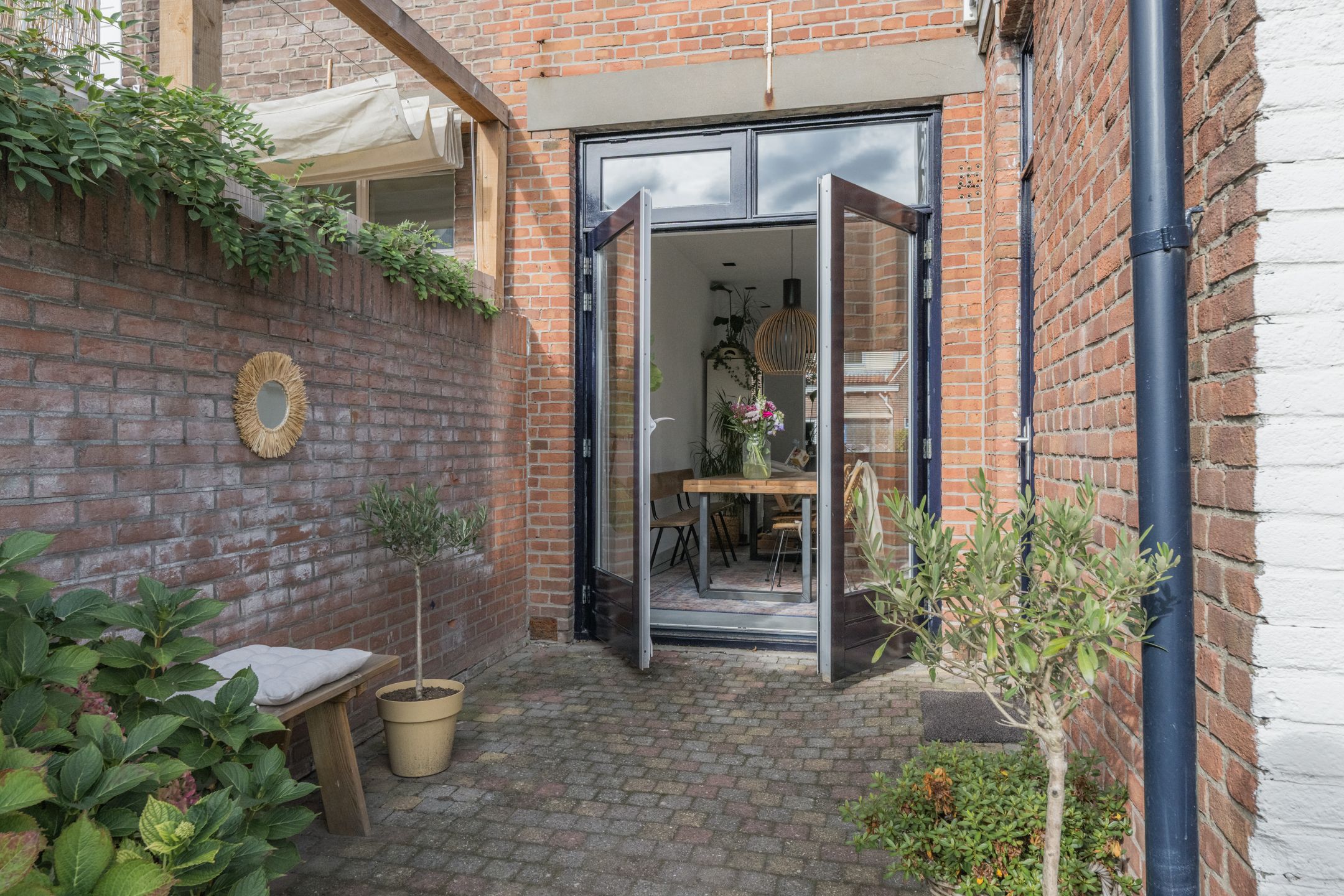 Photo 21 of Nuijtsstraat 37