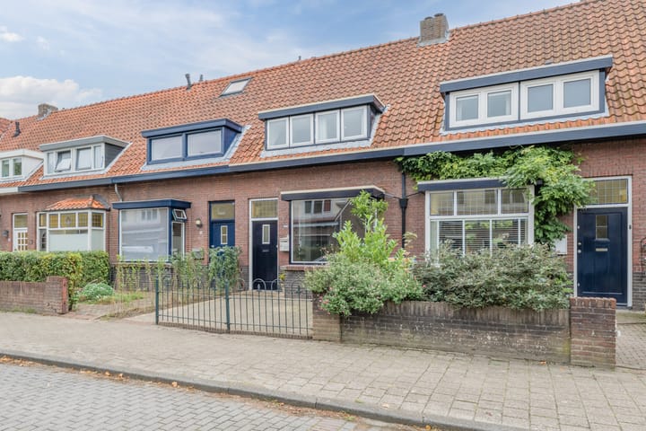 Foto 27 van Nuijtsstraat 37