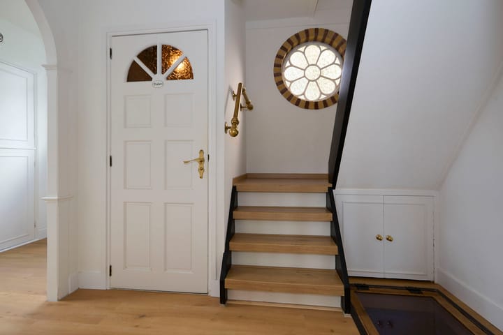 Photo 11 of Beets 57