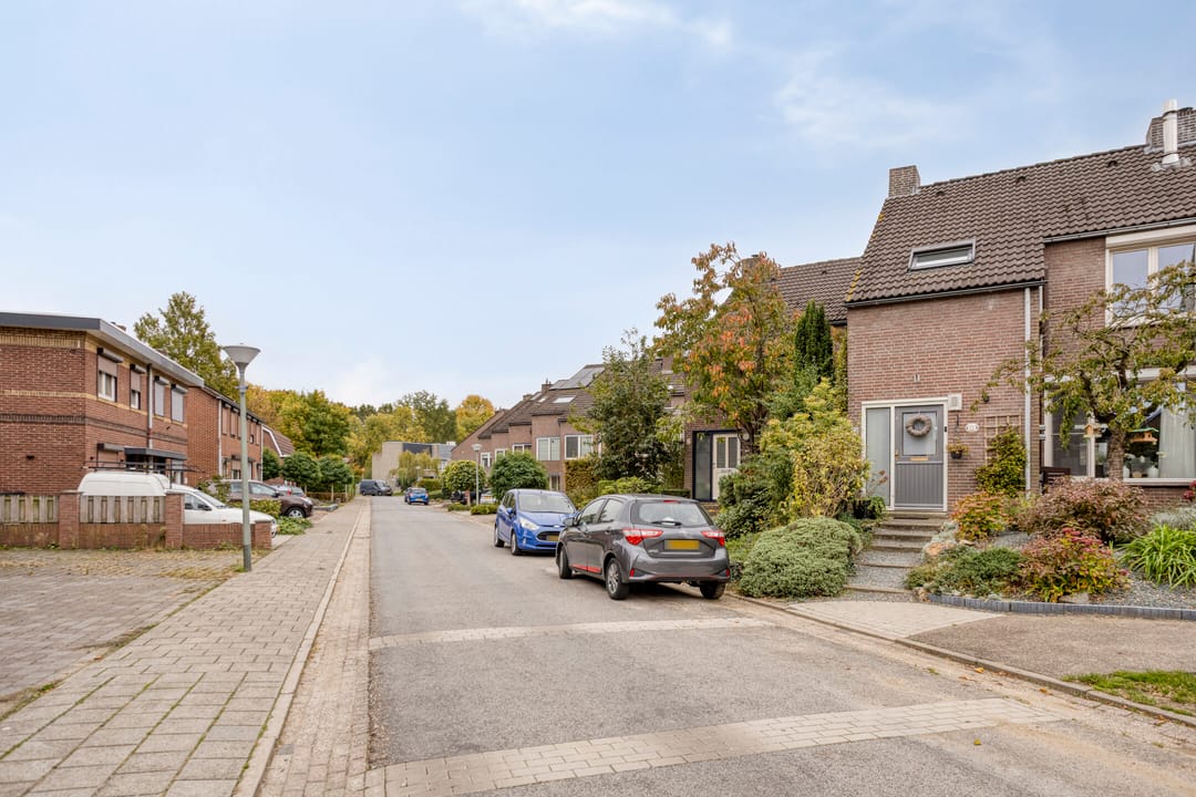 Photo 37 of Sportstraat 22