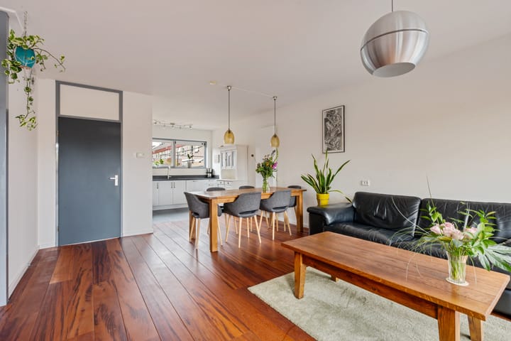 Foto 6 van Weerestein 73