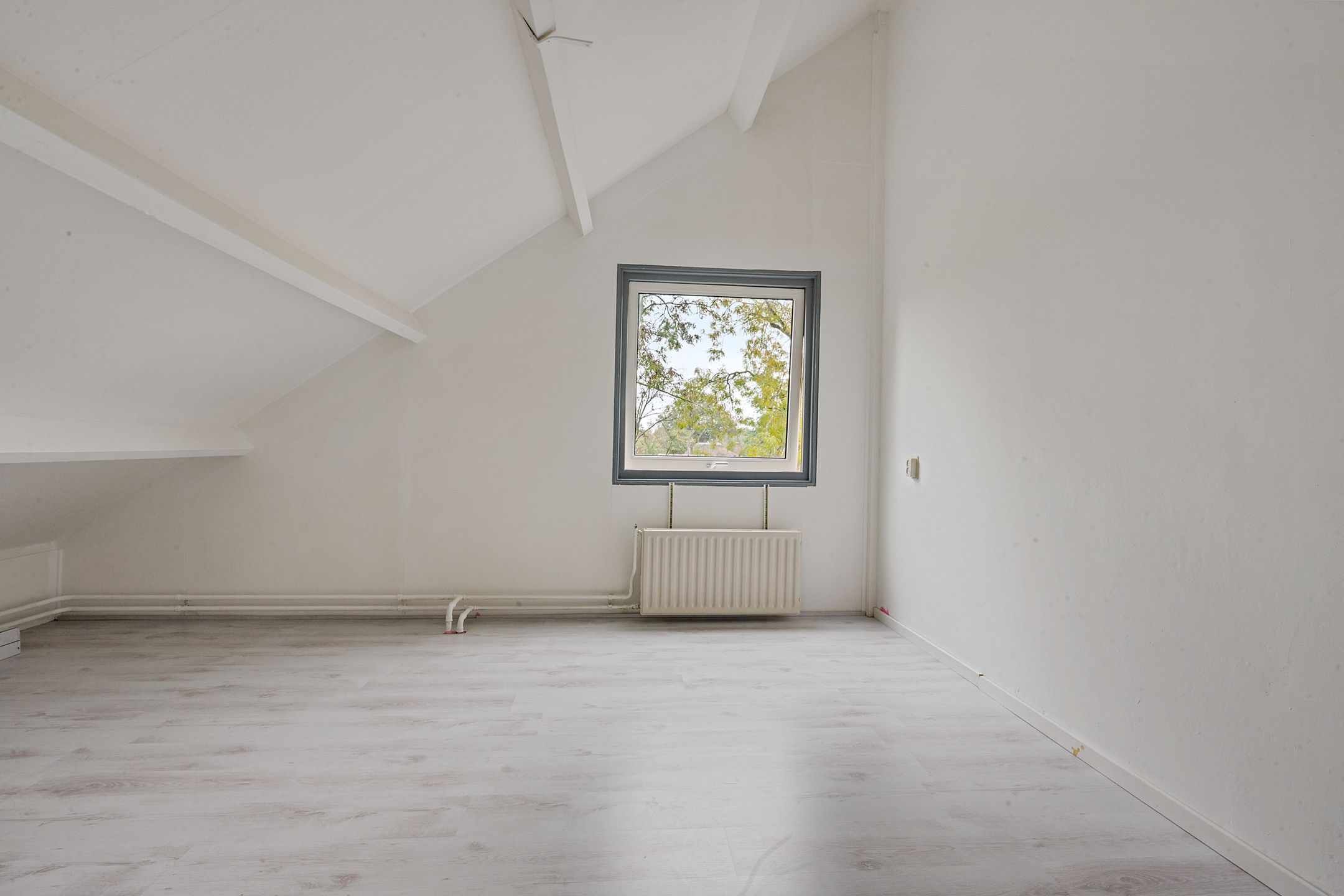 Photo 21 of Weerestein 73