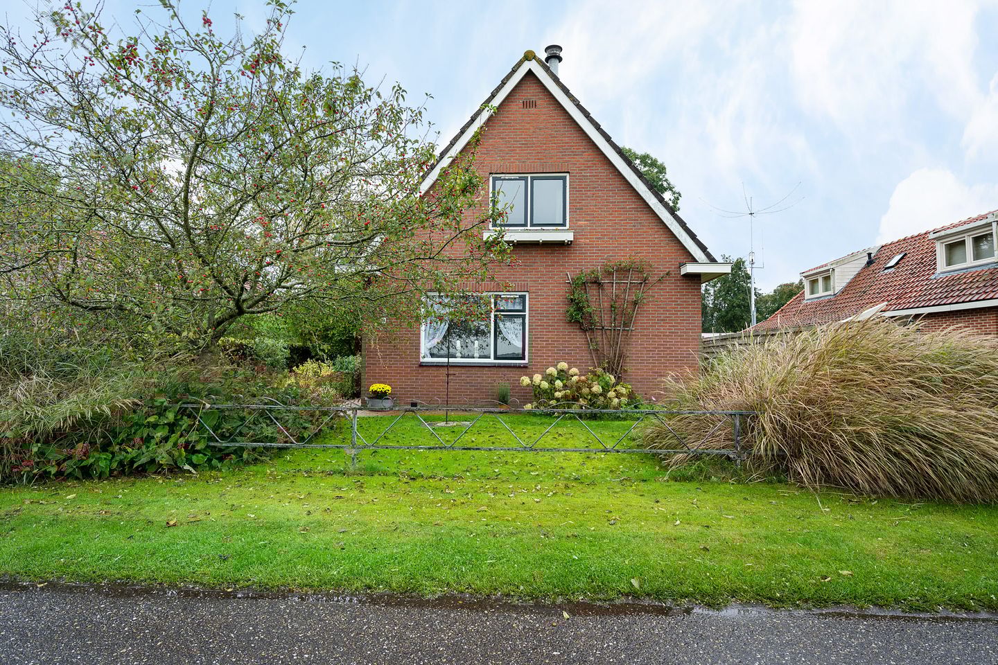 Foto 1 van Raiffeisenstraat 69