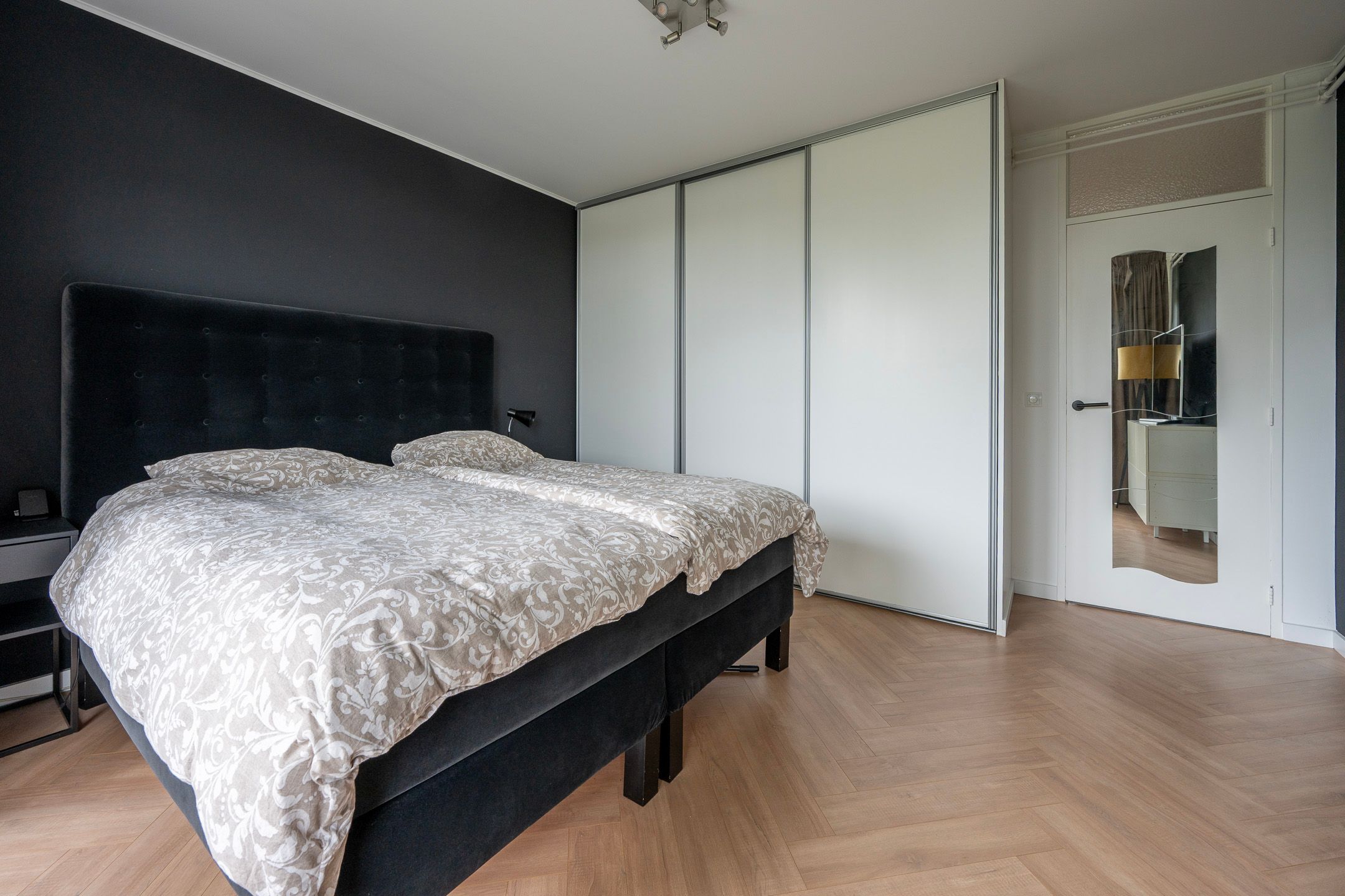 Foto 12 van Valkenkamp 81