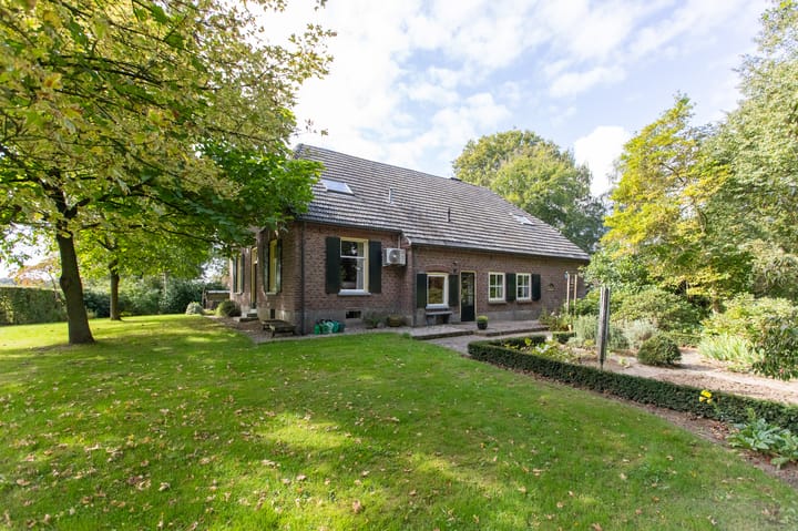 Photo 10 of Lugtenakkerstraat 5