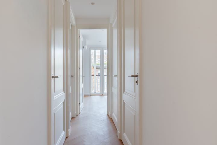 Photo 12 of Marcusstraat 13-2