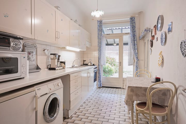 Photo 19 of Landweringstraat 12