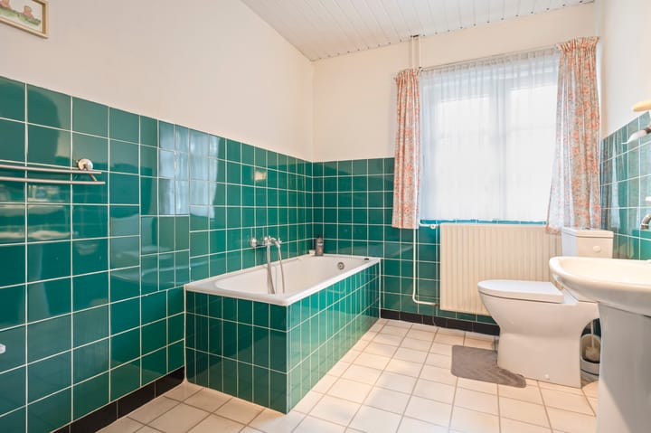 Photo 24 of Landweringstraat 12