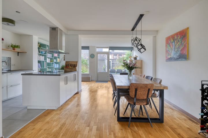 Photo 16 of Tuinzigtlaan 118