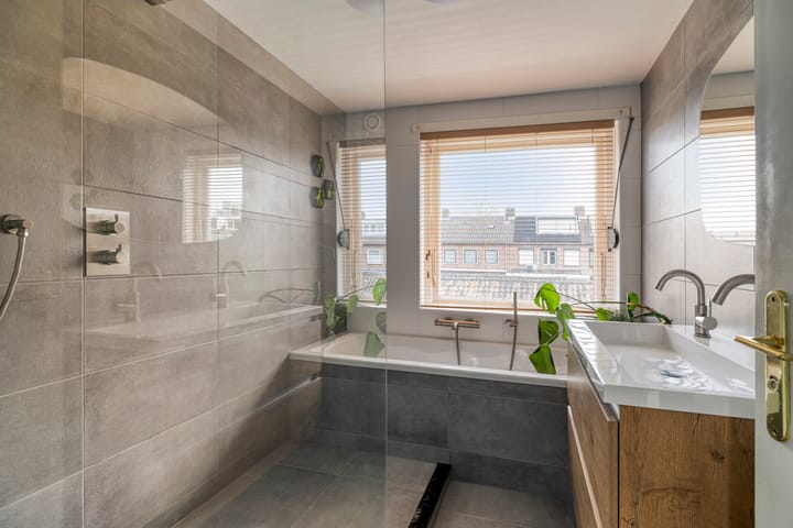 Photo 25 of Tuinzigtlaan 118