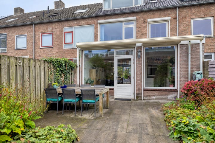 Photo 36 of Tuinzigtlaan 118