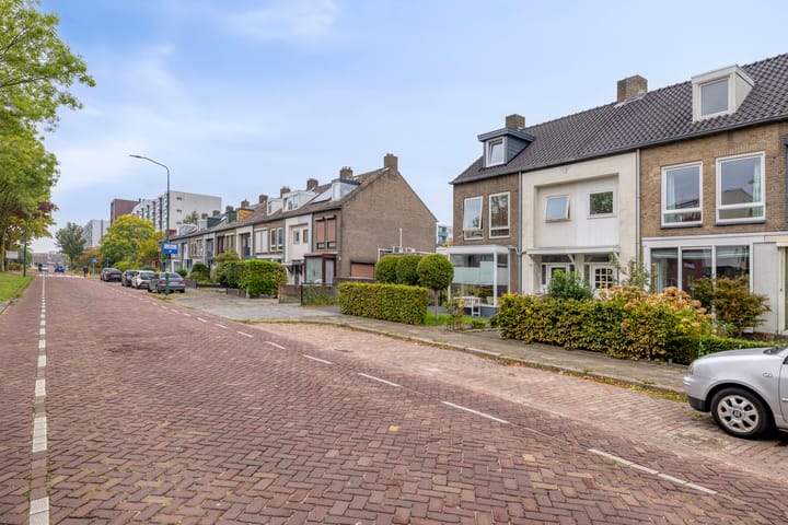 Photo 42 of Tuinzigtlaan 118