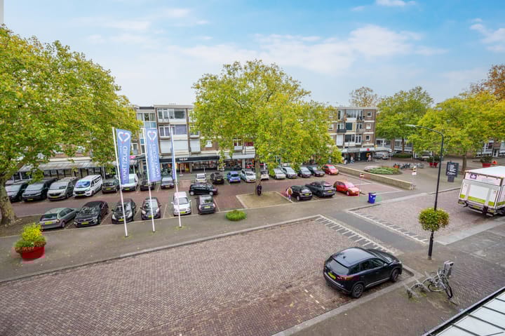 Foto 2 van Adelaarslaan 116