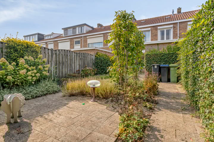 Photo 36 of Sweelinckstraat 14