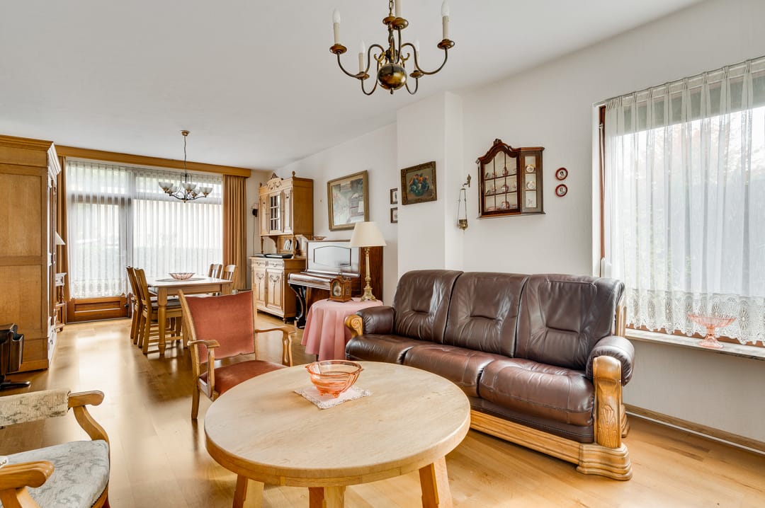 Foto 2 van Van Akenstraat 50