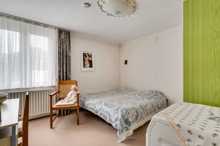 Photo 15 of Van Akenstraat 50