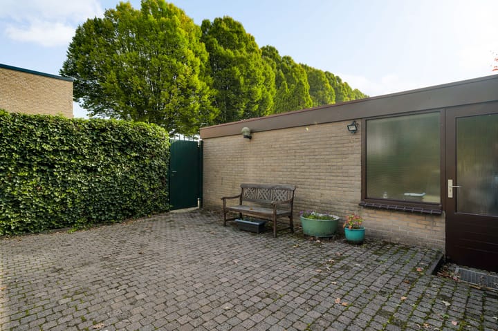 Photo 19 of Van Akenstraat 50