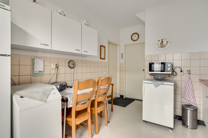 Photo 10 of Van Akenstraat 50