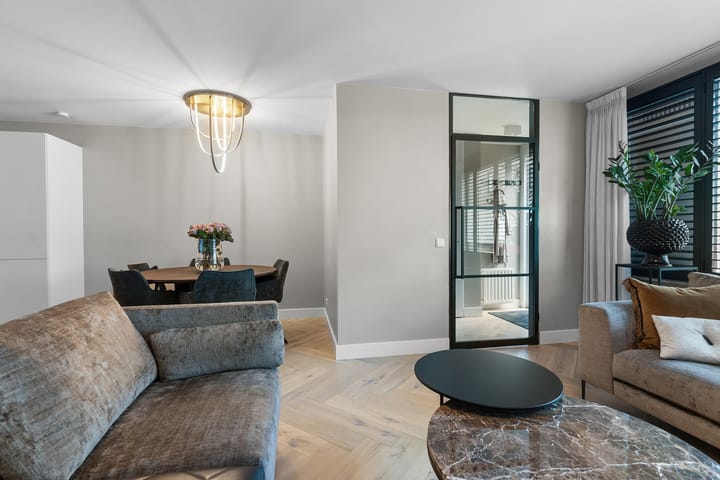 Photo 12 of Vossenstraat 98