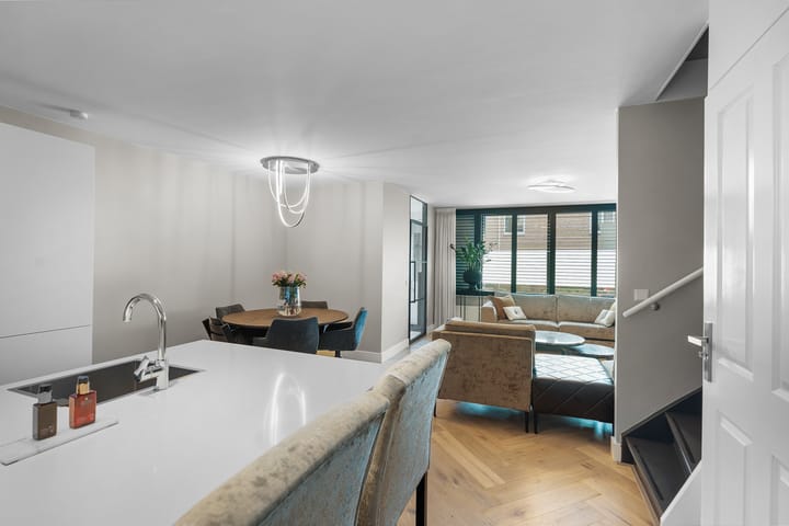 Photo 21 of Vossenstraat 98