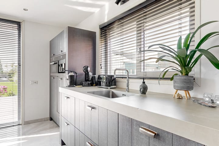 Photo 14 of Westkanaalweg 20