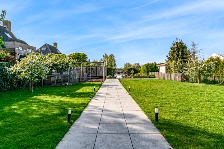 Photo 2 of Westkanaalweg 20