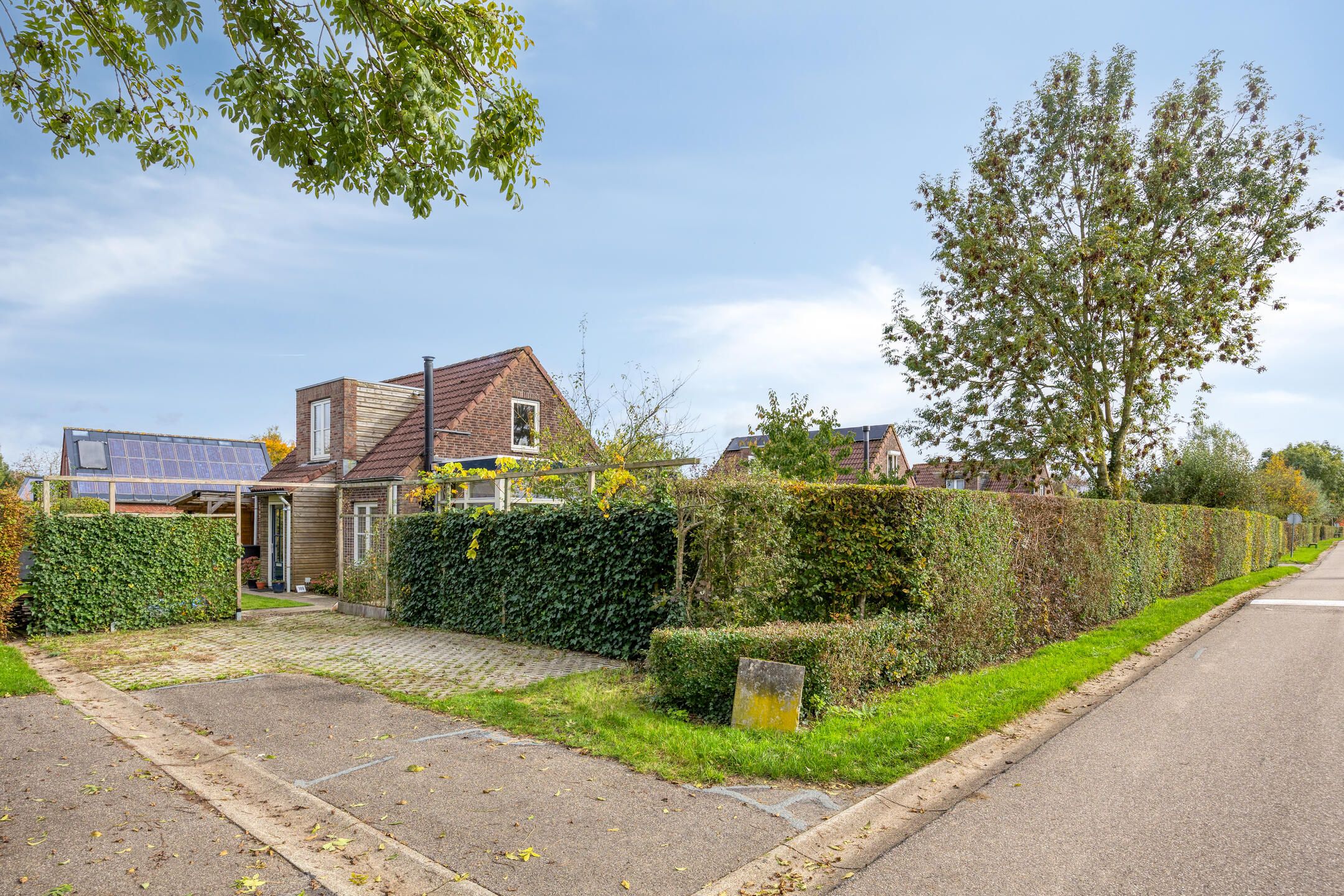 Photo 3 of Bronsbergen 25-R109