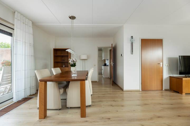 Photo 16 of Verlengde Kerkweg 42