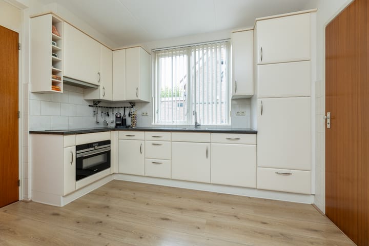 Photo 19 of Verlengde Kerkweg 42