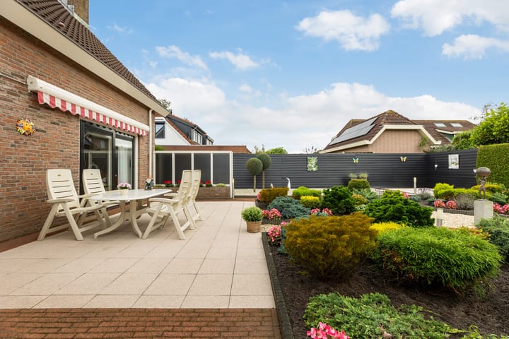 Photo 41 of Verlengde Kerkweg 42